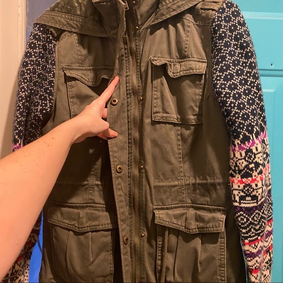 Jacket - Picture 2 of 4